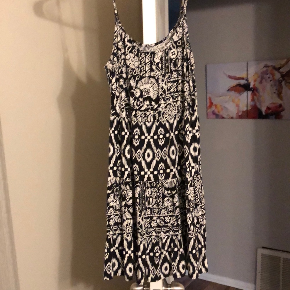 Mini black and white dress